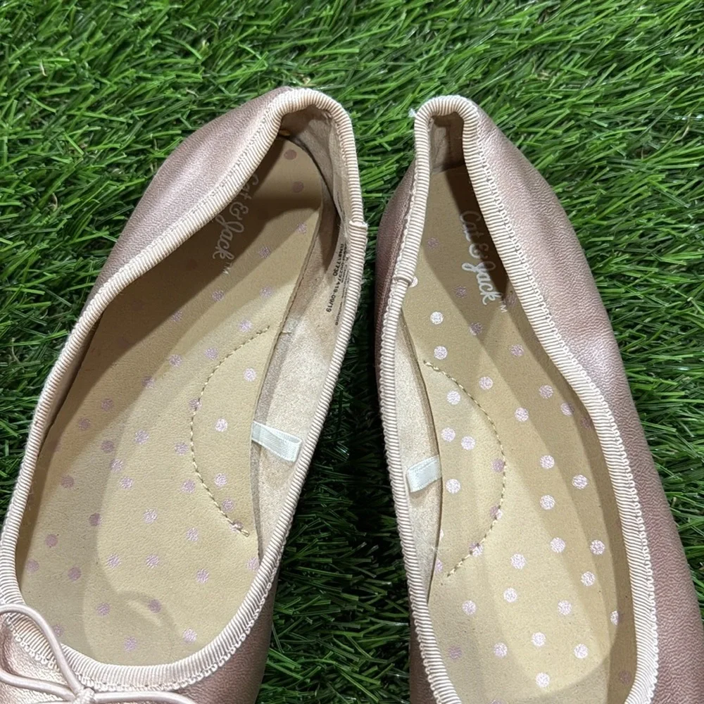 Girls Cat & Jack Slip on Flats - Dress Shoes